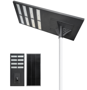 ไฟถนนพลังงานแสงอาทิตย์ 13900LM 210W แผงโซลาร์เซลล์แบบโมโน แบตเตอรี่ 195Ah โครงอะลูมิเนียม 800W ไฟส่องสว่างภายนอกอาคารสำหรับทางหลวง เสาไฟสูงสำหรับโครงการ - Product Image 1