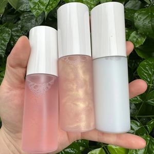 Spray de définition de <span class=keywords><strong>maquillage</strong></span> <span class=keywords><strong>professionnel</strong></span> 30ml 50ml 100ml Spray <span class=keywords><strong>fixateur</strong></span> de <span class=keywords><strong>maquillage</strong></span> cosmétiques pour le visage de marque privée - Product Image 2