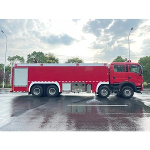 Camión de Bomberos HOWO 8X4 de 25 Toneladas con Tanque de Espuma de 4000L para Parques Industriales, Plantas Químicas y Emergencias Municipales - Product Image 3