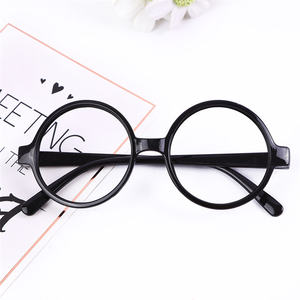 Vente en gros de lunettes de sorcier rondes en plastique, monture noire pour accessoires photo, accessoires de déguisement de fête pour <span class=keywords><strong>geek</strong></span> scolaire - Product Image 1