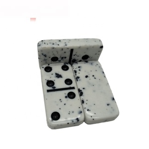 Juego de 6 dominó doble personalizado, decoración con <span class=keywords><strong>efecto</strong></span> de mármol de color negro, fabricación de dominó para juego de azar, venta al por mayor, 28 Uds. - Product Image 6