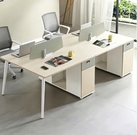Bureau de direction moderne de 94 pouces de large avec tiroirs verrouillables, panneau d'intimité et structure en acier, idéal pour les immeubles de bureaux