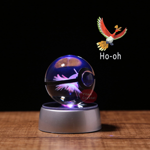 YL-B014 Vente en gros de Poké Ball en cristal personnalisé pour Noël, Poké Ball en verre avec lumière LED - Product Image 2