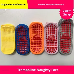 <span class=keywords><strong>Calzini</strong></span> da trampolino per interni con equipaggio antiscivolo personalizzati per centri di educazione precoce parco giochi per <span class=keywords><strong>bambini</strong></span> stagione autunnale-colla di alta qualità - Product Image 2