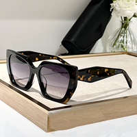 Lunettes de soleil œil-de-chat de luxe pour femme, monture large en acétate, verres dégradés, protection UV400, attribut optique, confortables et tendance