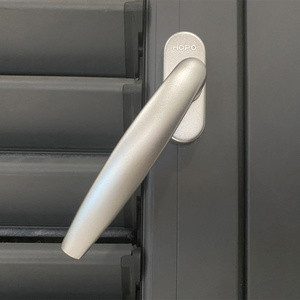 Volets et persiennes décoratifs en aluminium pour fenêtres de bâtiments commerciaux, personnalisation professionnelle pour la maison - Product Image 4