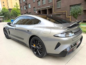 Auto Eléctrico <span class=keywords><strong>Usado</strong></span> Xiao-<span class=keywords><strong>mi</strong></span> SU7 Max EV Sedán 2024, 800km de Autonomía, Tracción en las Cuatro Ruedas, 20000km, Volante a la Izquierda, Venta al Por Mayor, Listo para Enviar - Product Image 4