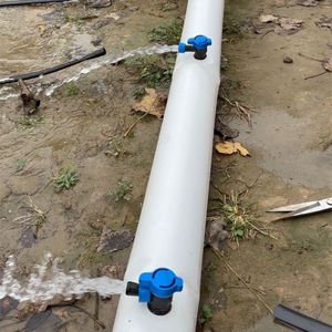 <span class=keywords><strong>Tuyau</strong></span> d'irrigation plat <span class=keywords><strong>perforé</strong></span> avec trous pré-perforés - Connecteur de ruban goutte-à-goutte prêt à l'emploi pour système <span class=keywords><strong>agricole</strong></span> - Product Image 1