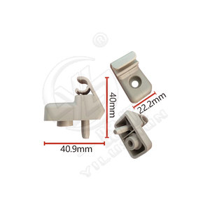 คลิปหนีบบังแดดเรียบลื่น Y65 สีเบจ พลาสติกไนลอน สำหรับรถยนต์ฟอร์ด - Product Image 3