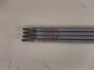 Électrode en acier inoxydable de qualité industrielle 316L17 pour travaux de fabrication E316 <span class=keywords><strong>17</strong></span> - Product Image 3