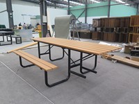 Mesa ADA de madera de Metal para restaurante al aire libre con Banco, mesa de Picnic rectangular recubierta de termoplástico de 4 "6" 8 "para discapacitados