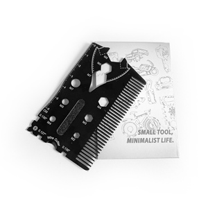 Gadget <span class=keywords><strong>para</strong></span> Papá, Tarjeta Multiherramienta 18 en 1, Peine Metálico <span class=keywords><strong>para</strong></span> Cabello y Barba, Abrebotellas, Tarjetero, Herramienta de Bolsillo, Set de Regalo - Product Image 2