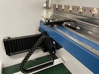 Machine de pliage CNC miniature entièrement automatique de marque SPS, petite presse plieuse hydraulique pour le pliage de l'acier