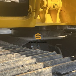 Excavatrice Komatsu PC78US de 7,8 tonnes avec peu d'heures de fonctionnement, très efficace et performante pour le développement routier et urbain - Product Image 4