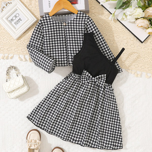 Set Elegante con <span class=keywords><strong>Blazer</strong></span> a Quadri <span class=keywords><strong>Bianco</strong></span> e Abito Senza Maniche, Giacca a Maniche Corte, Completo per Bambine 3-10 Anni - Product Image 3
