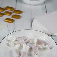Papier ciré alimentaire coloré double face imperméable pour emballage de bonbons torsadés