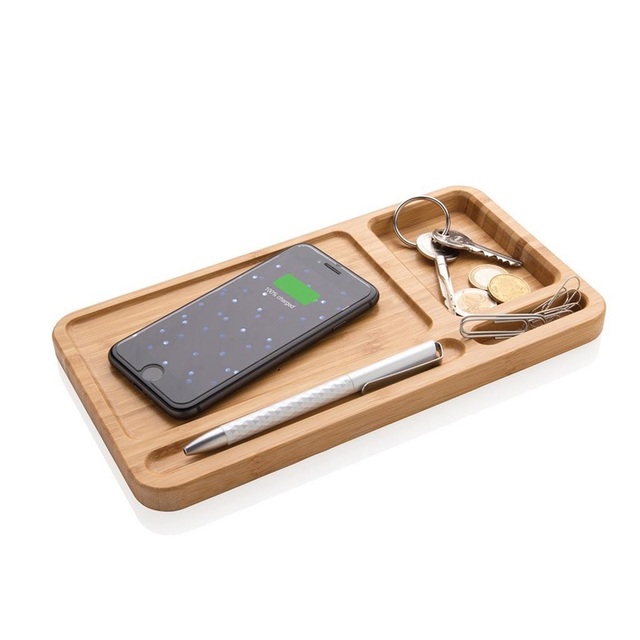 Custom Supply Qi Bamboo Fast Wireless Charging Station 15W Wireless Phone Charger Bamboo Tray
