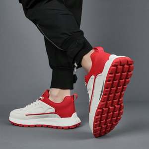 Zapatillas Deportivas Personalizadas para Hombre en Rojo y Negro, Antideslizantes, Ligeras, con Forro de Felpa, Estilo Casual, con Correa de Monje y Logotipo - Product Image 3