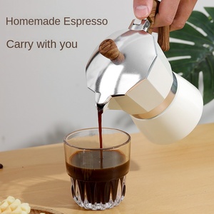 Cafetière Moka artisanale de style italien classique, petite, en métal, à valve unique, avec kit de préparation manuelle pour usage domestique - Product Image 5