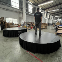Plateforme de scène ronde portable pliable avec jupe de scène pour mariage, concert, spectacle