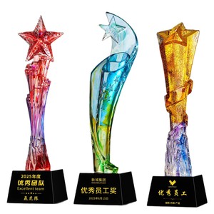 Trophée en cristal Thumbs Up A03 2kg Jaune, Cadeau d'entreprise personnalisable pour marques indépendantes - Product Image 5