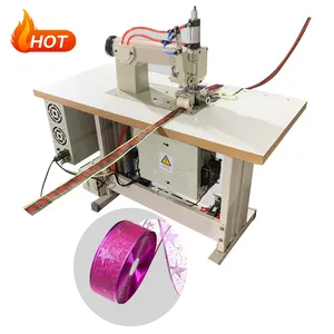 Máquina corte ultrassônica automática do laço Máquina costura não tecida ultrassônica do laço