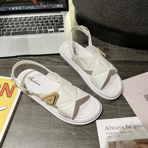 Pantuflas de gamuza suave de alta gama, aptas para uso en interiores y exteriores, pantuflas de invierno para mujer, cómodas y afelpadas, con función antideslizante. - Product Image 2