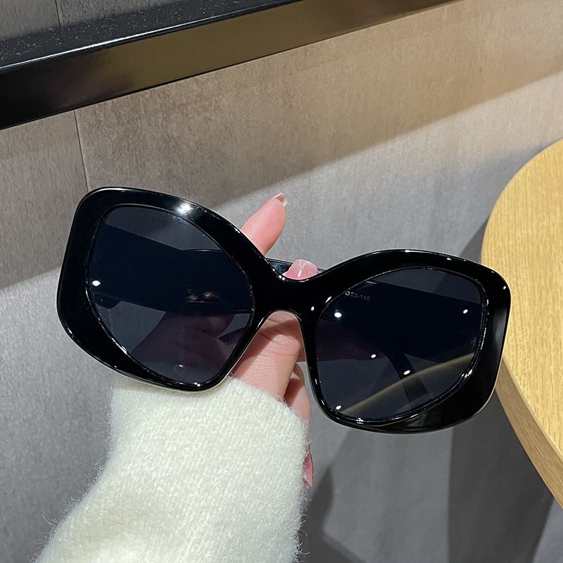 Black/BLACK