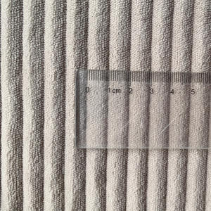 कारखाने प्रत्यक्ष आपूर्ति पॉलिएस्टर नरम और मोटी कॉर्डरॉय कपड़े तकिए फर्नीचर और सोफे असबाब के लिए नाजुक बनावट के साथ - Product Image 4