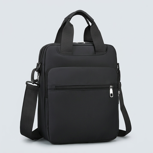 Sac à dos fourre-tout convertible en nylon imperméable personnalisé pour homme avec fermeture éclair et bretelles réglables – Vente en gros - Product Image 1
