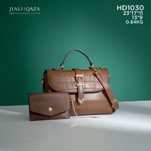 Bolso <span class=keywords><strong>de</strong></span> Mano <span class=keywords><strong>para</strong></span> <span class=keywords><strong>Mujer</strong></span> Jiali QAZA 2023, Diseño <span class=keywords><strong>de</strong></span> Alta Calidad, Bolso Tote con Forro <span class=keywords><strong>de</strong></span> Nailon PU, Cierre con Tapa y <span class=keywords><strong>Decoración</strong></span> <span class=keywords><strong>de</strong></span> Cadena - Product Image 2