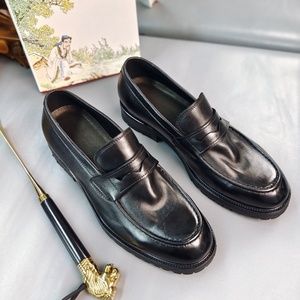 Nouvelles chaussures décontractées en cuir pour hommes de marque de luxe - dessus en cuir de cheval fabriqué à la main, semelles en cuir naturel, imperméables et respirantes - Product Image 6