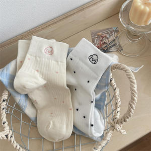 जापानी हाराजुकु महिला लड़कियों के लिए छोटे मोजे महिला कार्टून कुत्ते सफेद पीले पीले रंग के उपहार थोक - Product Image 4