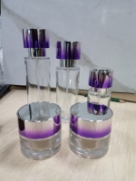 Vente en gros de flacons en verre ronds de 40 ml, 1000 ml, 120 ml pour lotion cosmétique, sérum et pots en verre de 30 g, 50 g avec pompe à visser