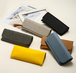 Étui à lunettes de soleil tendance, rabat magnétique, étui à lunettes en PU design, résistant à la pression, étui à lunettes en cuir rigide, logo personnalisé - Product Image 1