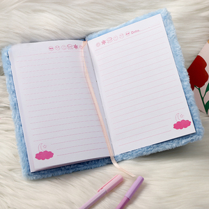 Diario con Copertina in Peluche alla Moda per Bambini, Scuola e Università, Quaderno A5 a Righe con Rilegatura a Filo, Regalo - Product Image 5
