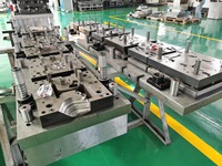Moule d'estampage direct d'usine pour tôle progressive