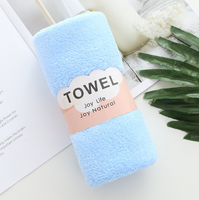 Serviettes très absorbantes en velours corail en microfibre Serviettes de bain de sport multicolores avec bande de papier personnalisée