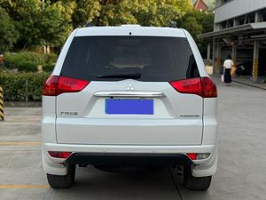 Auto <span class=keywords><strong>de</strong></span> <span class=keywords><strong>segunda</strong></span> <span class=keywords><strong>mano</strong></span>, <span class=keywords><strong>Mitsubishi</strong></span> Pajero <span class=keywords><strong>Sport</strong></span> 2013, 3.0L, 2WD, automático, SUV <span class=keywords><strong>de</strong></span> lujo, volante a la izquierda, exportación a África Occidental, SUV. - Product Image 3