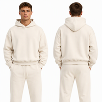 Ensemble de survêtement streetwear coupe boxy avec sweat à capuche court, en molleton épais 350 GSM, modèle vierge
