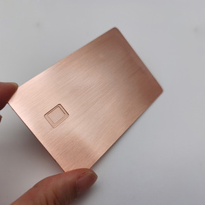 Thẻ Tín Dụng Kim Loại Bằng Thép Không Gỉ <span class=keywords><strong>Laser</strong></span> Quà Tặng Chải Màu Vàng Bạc Thẻ Kim Loại Có Sọc Từ Tính Và Thanh Chữ Ký Hico - Product Image 5