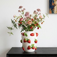 Vase de table en céramique rouge fraise, parfait pour l'exposition de fruits, style nordique, idéal pour la décoration intérieure, anniversaire, chambre, entrée