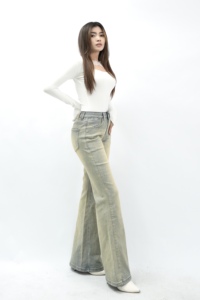 Jeans évasés bleus rétro pour femmes 8804-2 avec taille haute coupe coupe coupe coupe élégante alliant confort polyvalent et élégance quotidienne - Product Image 6