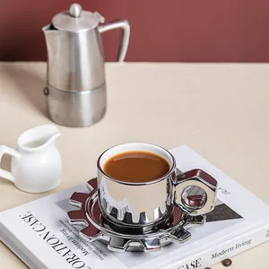 세라믹 머그 창조적 인 개인화 된 장비 아침 식사 주스 음료 용기 가정 오후 차 커피 컵 접시 세트 선물로
