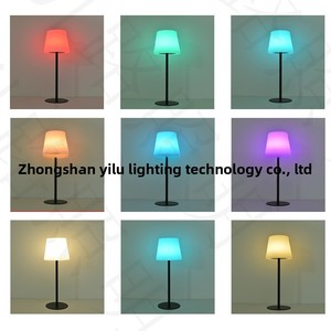 Lampada da Tavolo Solare Ricaricabile Senza Fili, Luce Ambientale LED Dimmerabile a Tocco per Camera da Letto, Campeggio, Giardino, Patio con Ricarica USB - Product Image 4