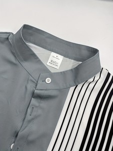 Disponibile Set di Abbigliamento Lavorato a Maglia di Alta Qualità in Stile Vintage per Uomini Africani, Camicia e Pantaloni Casual Retrò con Motivi Animali per l'Autunno - Product Image 2