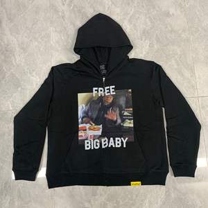 Sudadera con Capucha de Algodón 100% de Alta Calidad con Pedrería, Estilo Urbano para Hombre, con Estampado 'THAT'S a AWFUL LOT of COUGH SYRUP' - Product Image 4