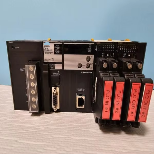 New and Original Cj1w-pd025 Cj2h-cpu65-eip Ver 1.5 Cj1w-id261 Od261 Cj1w-ter01 3 Automate Programmable Industrial Automation