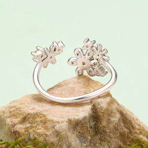 Flower Shape Silver Plated <b>Citrine</b> Cluster <b>Ring</b> Women's Romantic Wedding Jewelry Round Natural Stone Prong Setting - Product Image 2