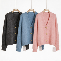 Cardigan en maille chinée à col en V pour femme, design personnalisé en usine, avec boutons métalliques anciens, épaules tombantes, coupe ample, vêtement d'extérieur décontracté pour l'automne